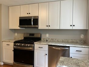 328 Harmony Rd in Pittsburgh, PA - Building Photo - Building Photo