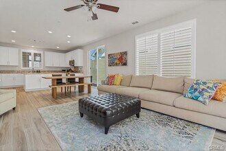 106 Mongoose in Irvine, CA - Building Photo - Building Photo