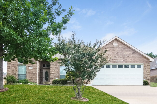 property at 3029 Morning Dove Ln
