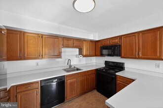 219 Heather Ct in La Plata, MD - Building Photo - Building Photo