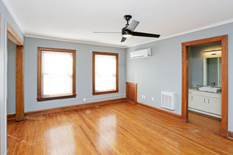 Bryn Mawr Apartments in Des Moines, IA - Building Photo - Interior Photo