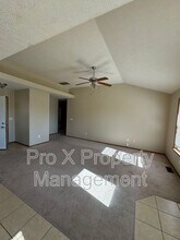 5544 David St W in Springfield, MO - Building Photo - Building Photo