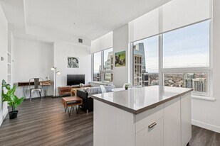 1221 Macleod Trl SE, Unit SI ID1407205P in Calgary, AB - Building Photo