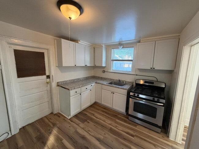 3449 N Oketo Ave in Chicago, IL - Building Photo - Building Photo