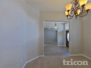 4412 Windmill Pointe Dr in Plant City, FL - Foto de edificio - Building Photo