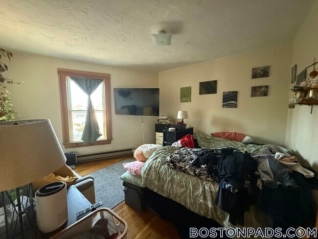 100 River St in Cambridge, MA - Foto de edificio - Building Photo