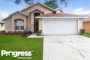 1081 Sugarberry Trail in Oviedo, FL - Building Photo