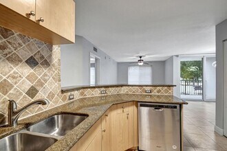 109 Villa Cir, Unit 109 in Boynton Beach, FL - Foto de edificio - Building Photo