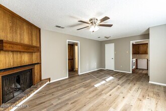 7406 Waco Ave in Lubbock, TX - Building Photo - Building Photo