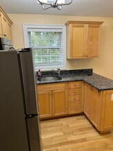 107 Kings Hwy in Hampton, NH - Foto de edificio - Building Photo