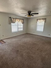 1209 Ross St in Clovis, NM - Building Photo - Building Photo