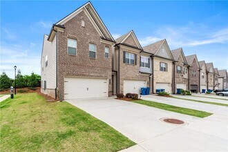 2170 Trelipe Dr in Lawrenceville, GA - Building Photo - Building Photo