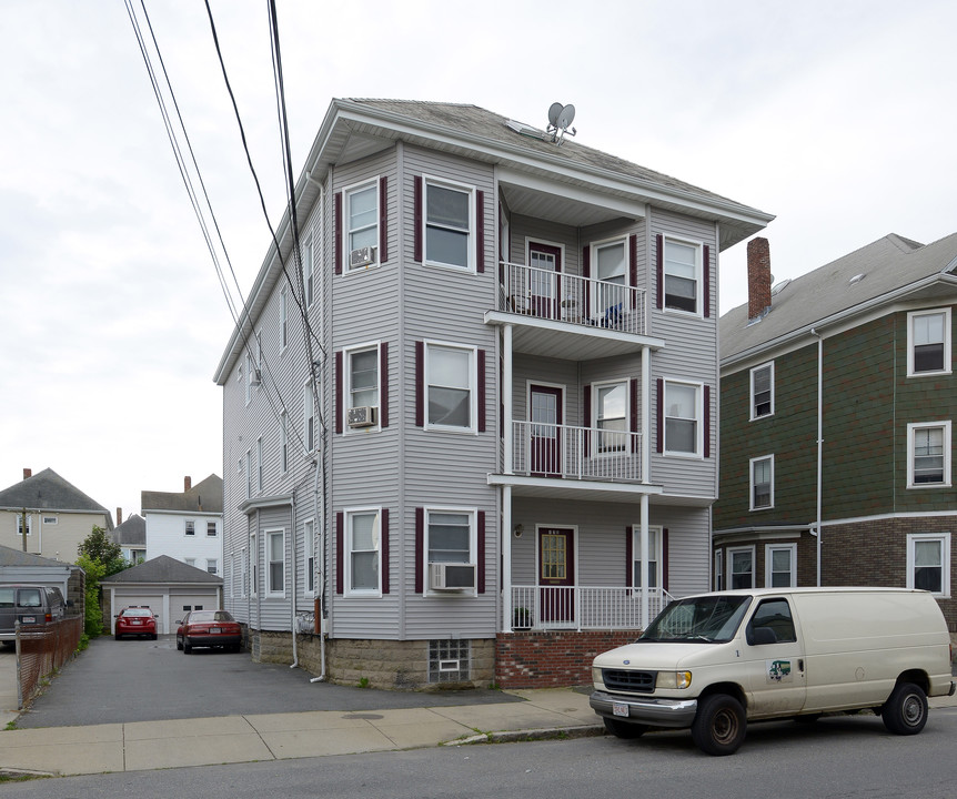 178 Deane St in New Bedford, MA - Building Photo