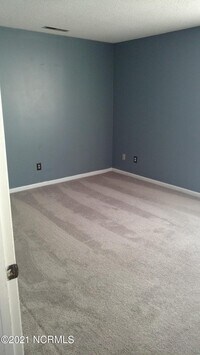 439 Hunting Green Dr photo'