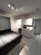 1455 Michigan Ave in Miami Beach, FL - Building Photo - Building Photo