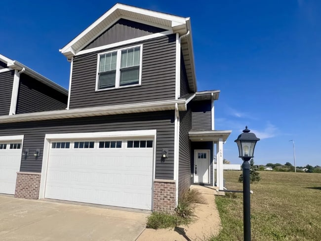 property at 754 Sedgegrass Dr