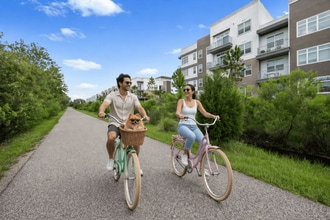 10X Tarpon Springs in Tarpon Springs, FL - Building Photo - Building Photo