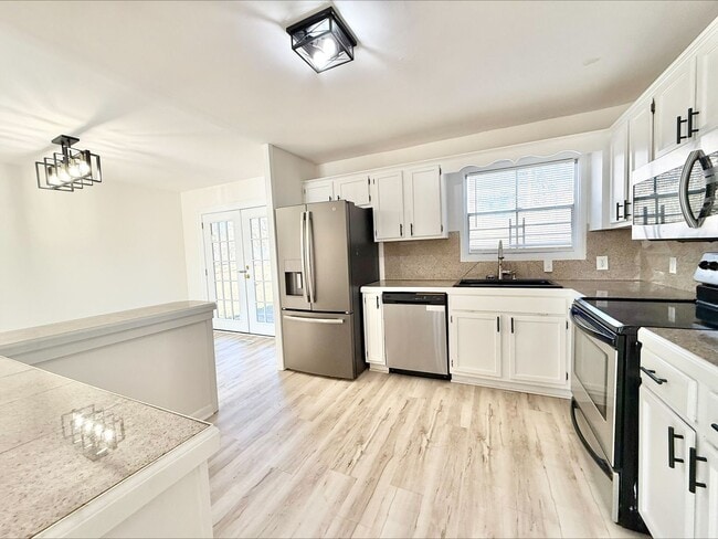 property at 6 Brookside Cir