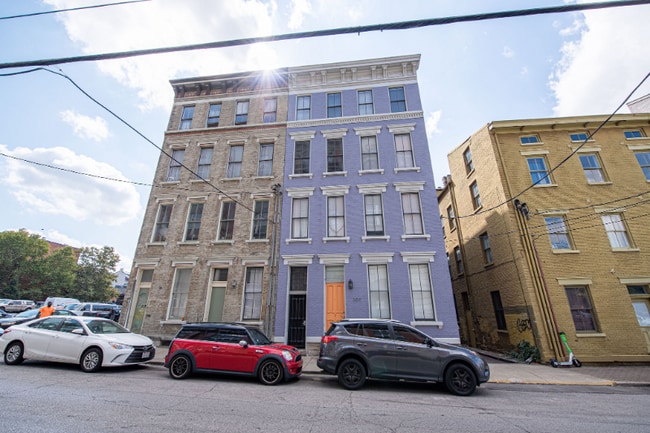 309 E 13th St in Cincinnati, OH - Building Photo - Building Photo
