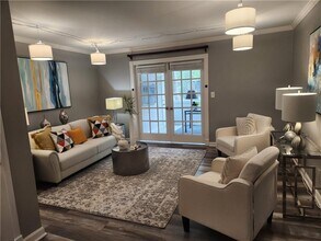 80 Montre Square NW in Atlanta, GA - Building Photo - Building Photo