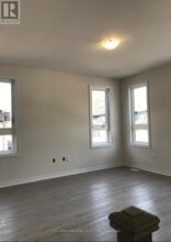 39 Eberhardt Dr in Wasaga Beach, ON - Building Photo - Building Photo