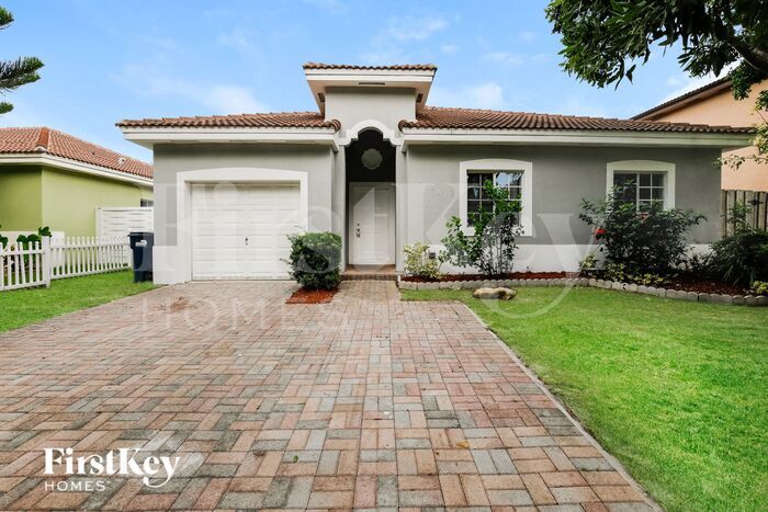 10241 SW 224th Terrace in Cutler Bay, FL - Building Photo