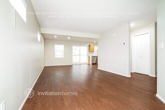 3524 Celebration Ave E in Fife, WA - Foto de edificio - Building Photo