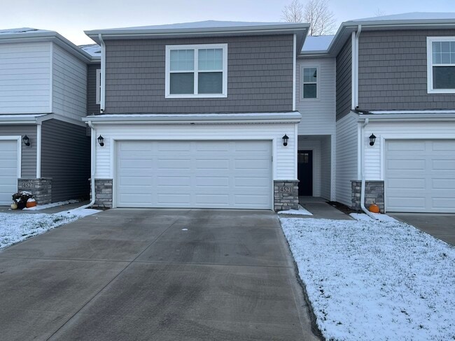 property at 4521 SE Ember Ln