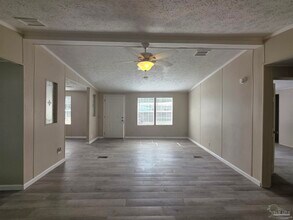 8906 Figland Ave in Pensacola, FL - Building Photo - Building Photo