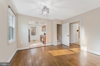 6714 Halleck St in District Heights, MD - Foto de edificio - Building Photo