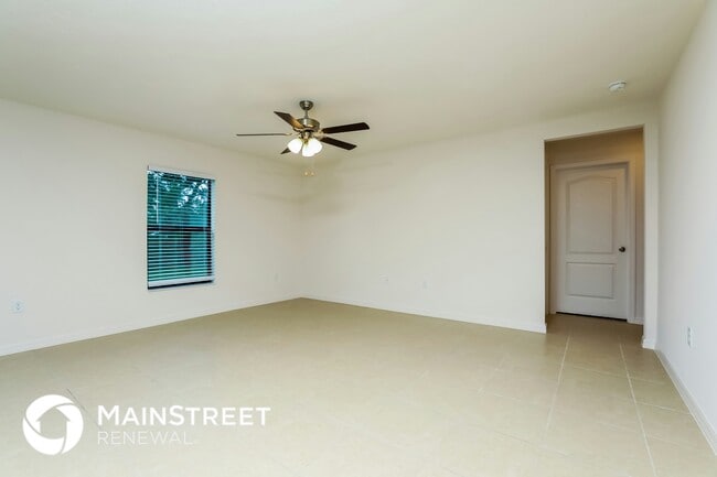 35685 Rose Moss Ave in Leesburg, FL - Building Photo - Building Photo