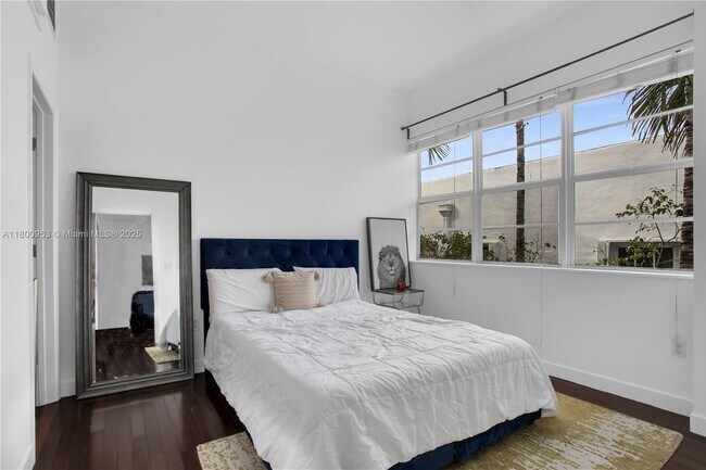 935 Euclid Ave in Miami Beach, FL - Building Photo - Building Photo