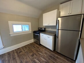 652 Chatham St NW in Grand Rapids, MI - Building Photo - Building Photo