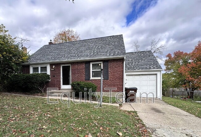 1192 Hempstead Dr