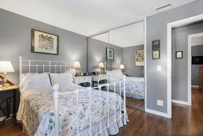 24682 Via San Juan in Aliso Viejo, CA - Building Photo - Building Photo