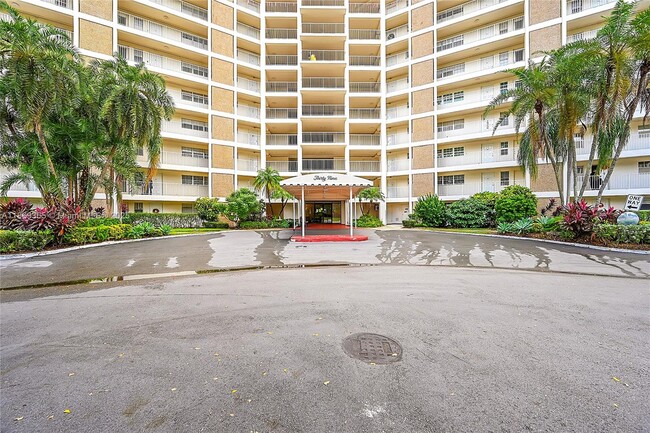 property at 2940 N Course Dr