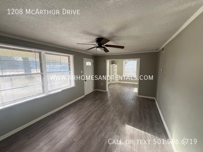 1208 McArthur Dr in Jacksonville, AR - Building Photo - Building Photo