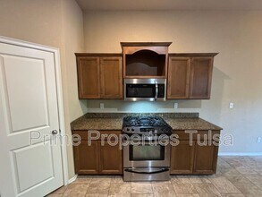 13960 S 90th E Ave in Bixby, OK - Building Photo - Building Photo