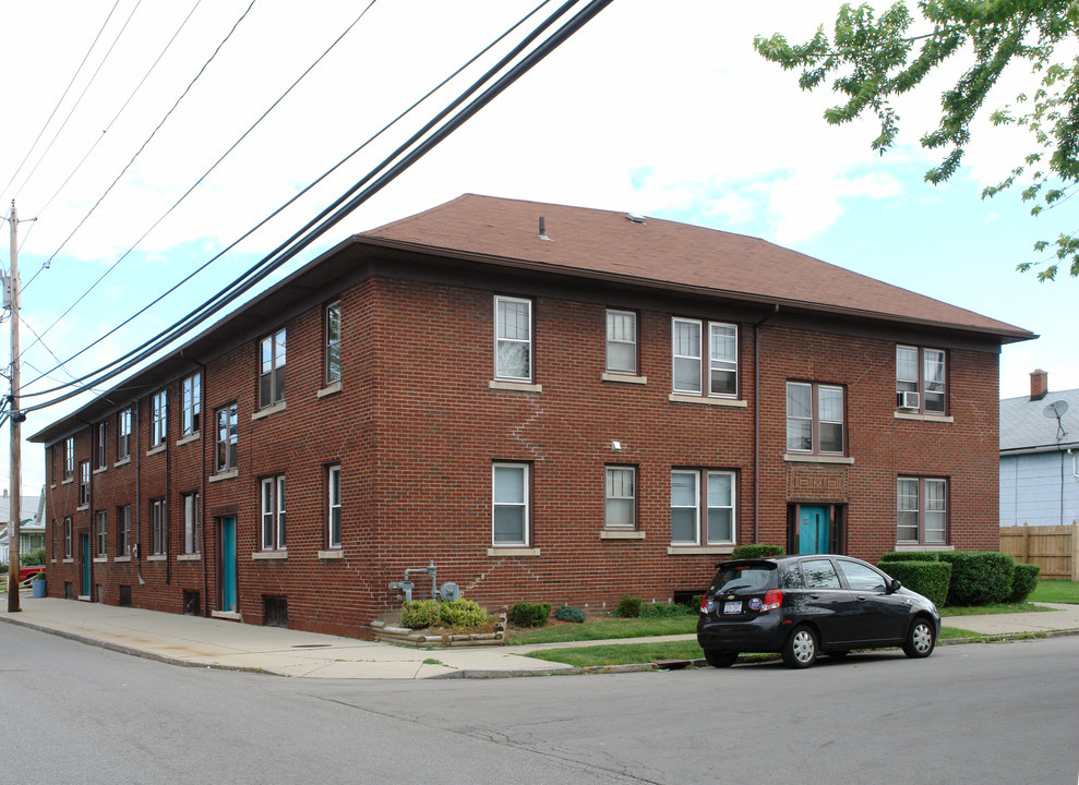 310 Roesch Ave in Buffalo, NY - Building Photo