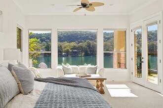 3113 Ski Shores Terrace in Austin, TX - Building Photo - Building Photo