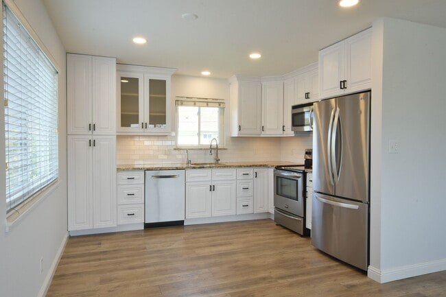 1557 Glencrest Dr in San Jose, CA - Building Photo - Building Photo