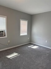 60-33 60th St in Queens, NY - Building Photo - Building Photo