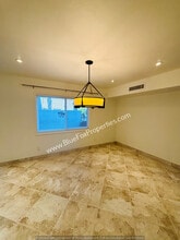 8135 N Casas Way in Tucson, AZ - Building Photo - Building Photo