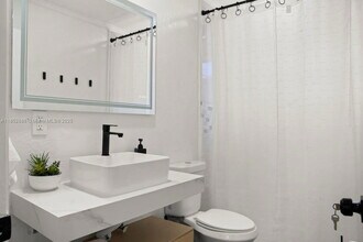 20303 NW 36th Ave in Miami Gardens, FL - Building Photo - Building Photo