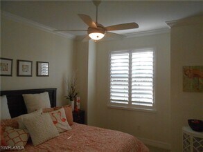 28628 Derry Ct in Bonita Springs, FL - Foto de edificio - Building Photo