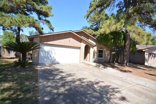 906 Arrow Lake Dr in Katy, TX - Building Photo