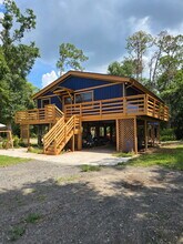 2619 N Dover Rd in Dover, FL - Building Photo - Building Photo