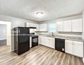 2004 Bader Ave SW in Atlanta, GA - Building Photo - Building Photo