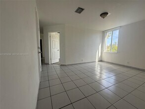 1853 SW 17th St in Miami, FL - Building Photo - Building Photo