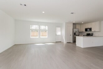 1543 Crowson Rdg, Unit 9-0803 in Conroe, TX - Building Photo - Building Photo